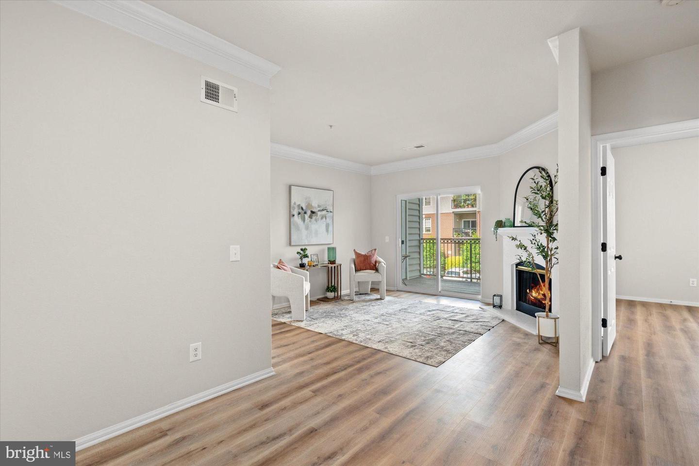 1571 SPRING GATE DR #6213, MCLEAN, Virginia 22102, 2 Bedrooms Bedrooms, 9 Rooms Rooms,2 BathroomsBathrooms,Residential,For sale,1571 SPRING GATE DR #6213,VAFX2259286 MLS # VAFX2259286