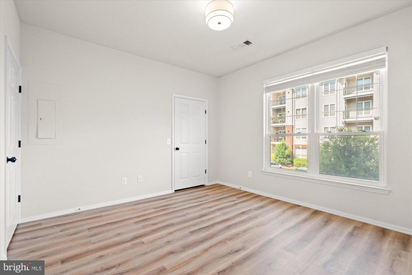1571 SPRING GATE DR #6213, MCLEAN, Virginia 22102, 2 Bedrooms Bedrooms, 9 Rooms Rooms,2 BathroomsBathrooms,Residential,For sale,1571 SPRING GATE DR #6213,VAFX2259286 MLS # VAFX2259286