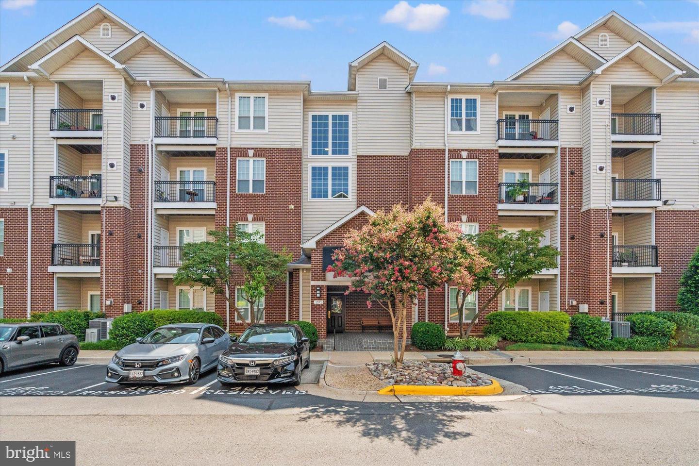 1571 SPRING GATE DR #6213, MCLEAN, Virginia 22102, 2 Bedrooms Bedrooms, 9 Rooms Rooms,2 BathroomsBathrooms,Residential,For sale,1571 SPRING GATE DR #6213,VAFX2259286 MLS # VAFX2259286