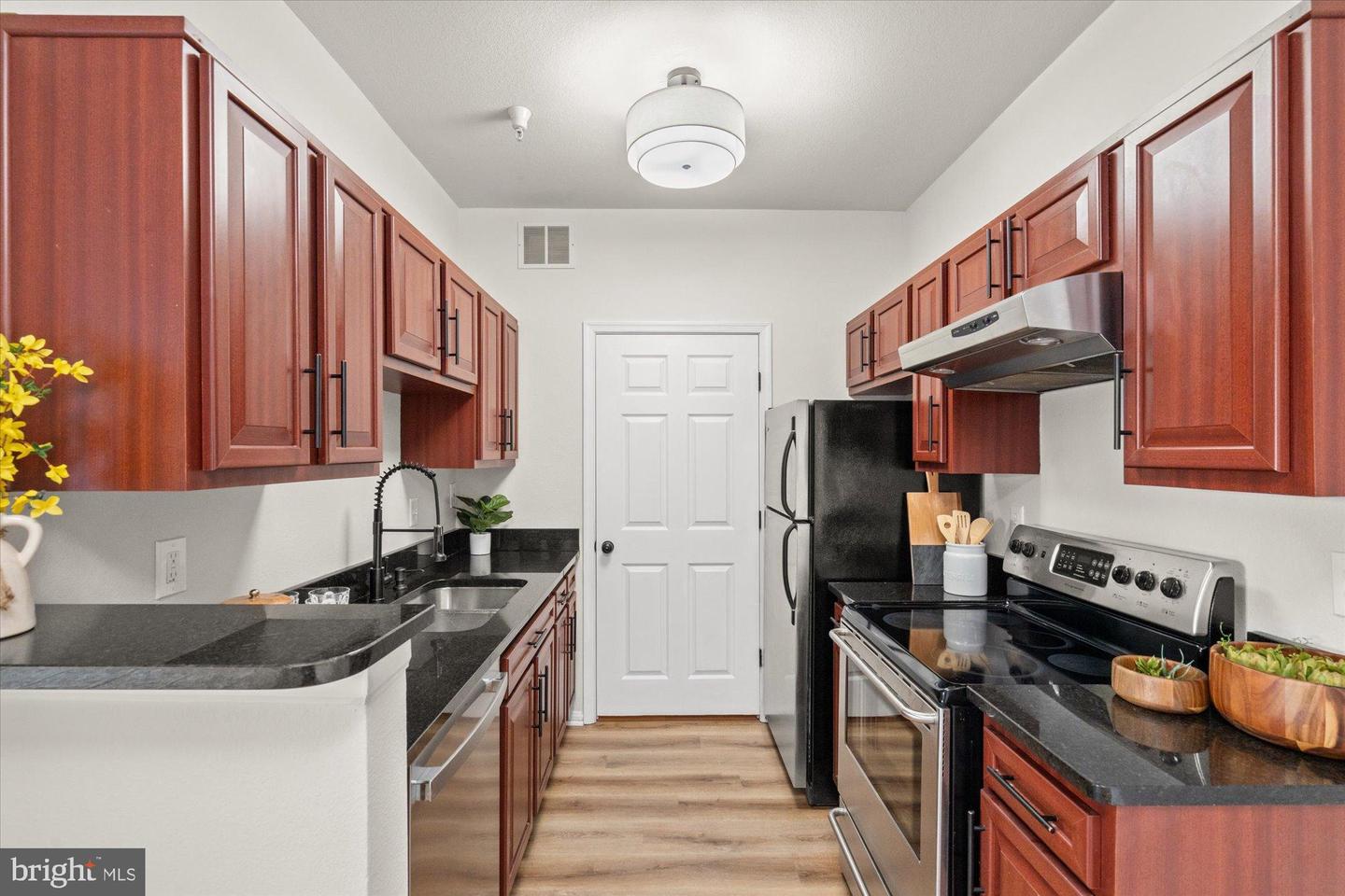 1571 SPRING GATE DR #6213, MCLEAN, Virginia 22102, 2 Bedrooms Bedrooms, 9 Rooms Rooms,2 BathroomsBathrooms,Residential,For sale,1571 SPRING GATE DR #6213,VAFX2259286 MLS # VAFX2259286