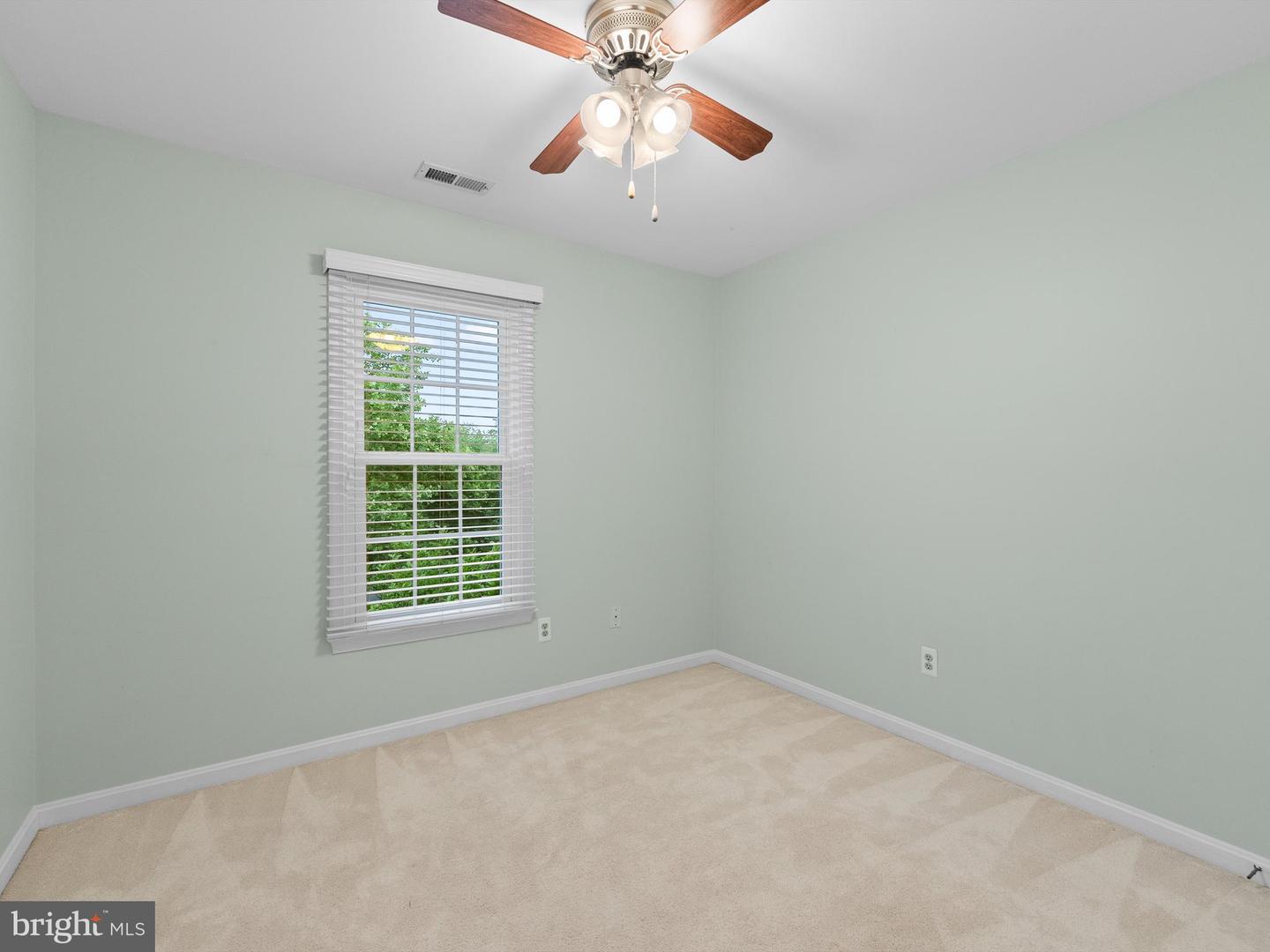 43384 LIVERY SQ, ASHBURN, Virginia 20147, 3 Bedrooms Bedrooms, ,2 BathroomsBathrooms,Residential,For sale,43384 LIVERY SQ,VALO2103860 MLS # VALO2103860