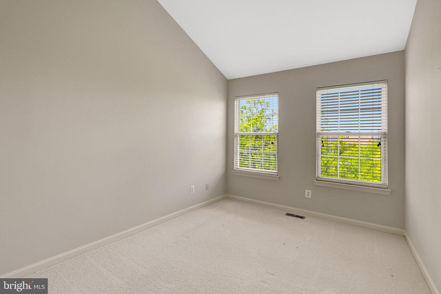 2505 JAMES MADISON CIR, HERNDON, Virginia 20171, 3 Bedrooms Bedrooms, ,3 BathroomsBathrooms,Residential,For sale,2505 JAMES MADISON CIR,VAFX2259296 MLS # VAFX2259296