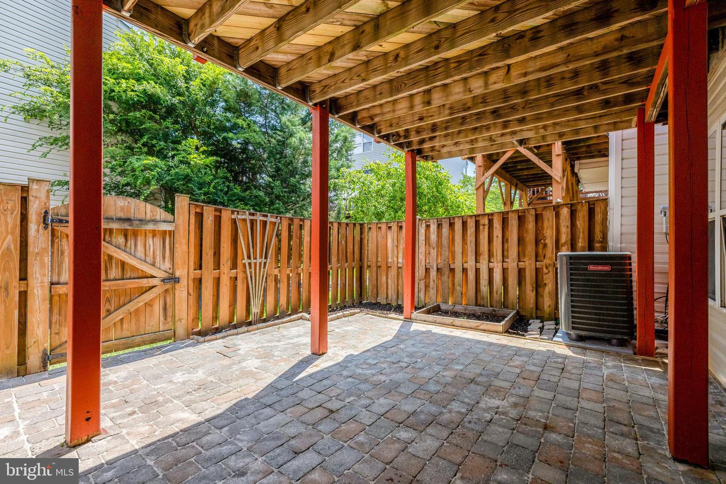 2505 JAMES MADISON CIR, HERNDON, Virginia 20171, 3 Bedrooms Bedrooms, ,3 BathroomsBathrooms,Residential,For sale,2505 JAMES MADISON CIR,VAFX2259296 MLS # VAFX2259296