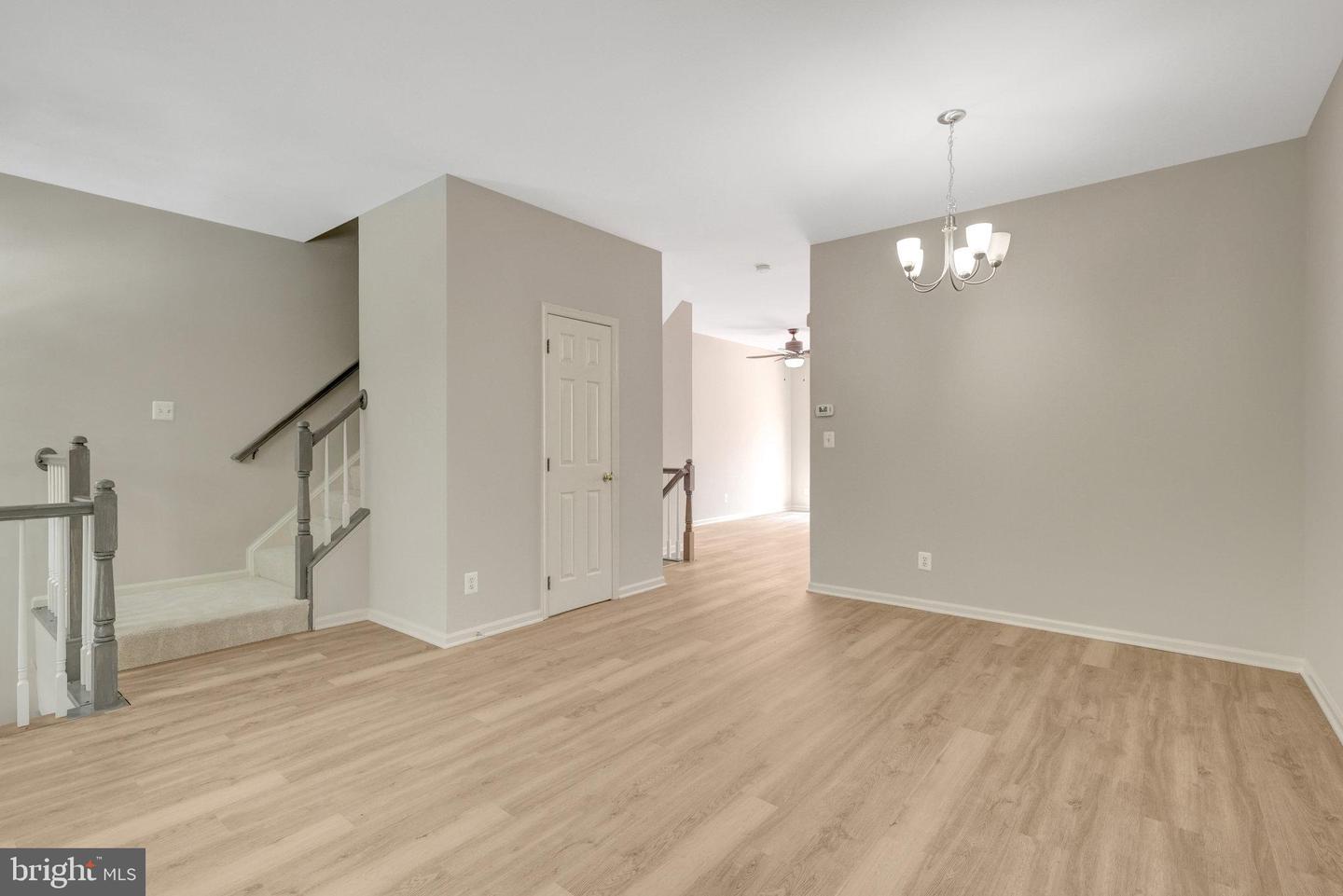 2505 JAMES MADISON CIR, HERNDON, Virginia 20171, 3 Bedrooms Bedrooms, ,3 BathroomsBathrooms,Residential,For sale,2505 JAMES MADISON CIR,VAFX2259296 MLS # VAFX2259296