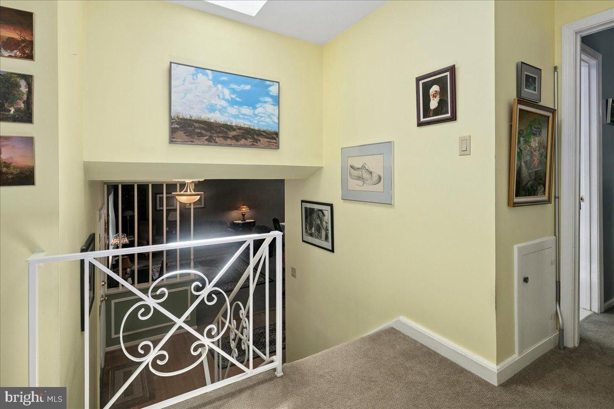 9210 CHERRYTREE DR, ALEXANDRIA, Virginia 22309, 4 Bedrooms Bedrooms, ,3 BathroomsBathrooms,Residential,For sale,9210 CHERRYTREE DR,VAFX2259308 MLS # VAFX2259308
