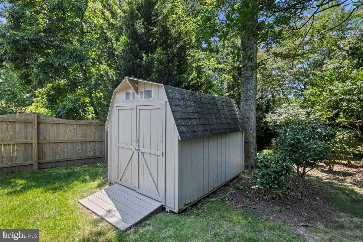 9210 CHERRYTREE DR, ALEXANDRIA, Virginia 22309, 4 Bedrooms Bedrooms, ,3 BathroomsBathrooms,Residential,For sale,9210 CHERRYTREE DR,VAFX2259308 MLS # VAFX2259308