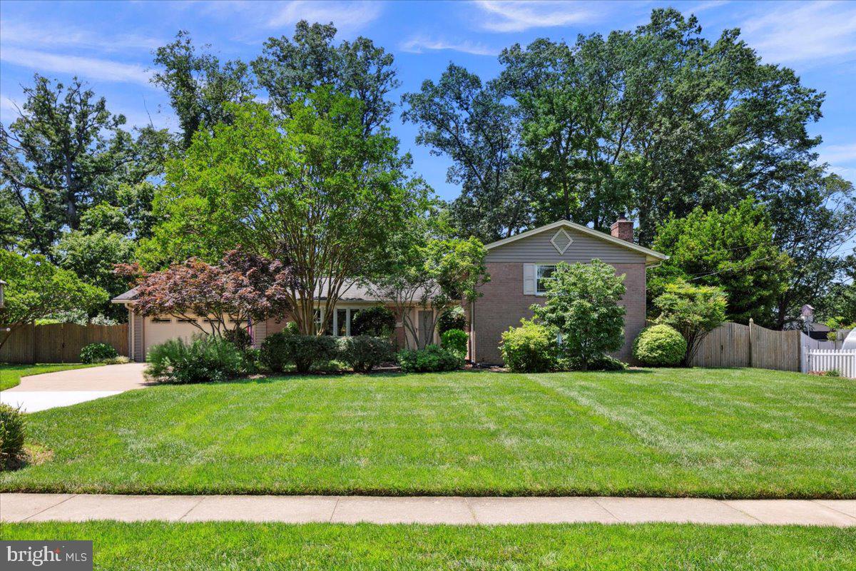 9210 CHERRYTREE DR, ALEXANDRIA, Virginia 22309, 4 Bedrooms Bedrooms, ,3 BathroomsBathrooms,Residential,For sale,9210 CHERRYTREE DR,VAFX2259308 MLS # VAFX2259308