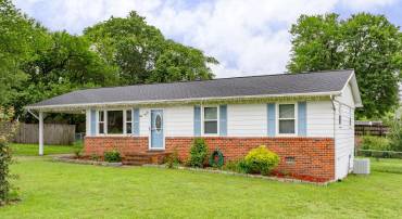 408 SULLIVAN DR, FREDERICKSBURG, Virginia 22405, 3 Bedrooms Bedrooms, ,1 BathroomBathrooms,Residential,For sale,408 SULLIVAN DR,VAST2041460 MLS # VAST2041460