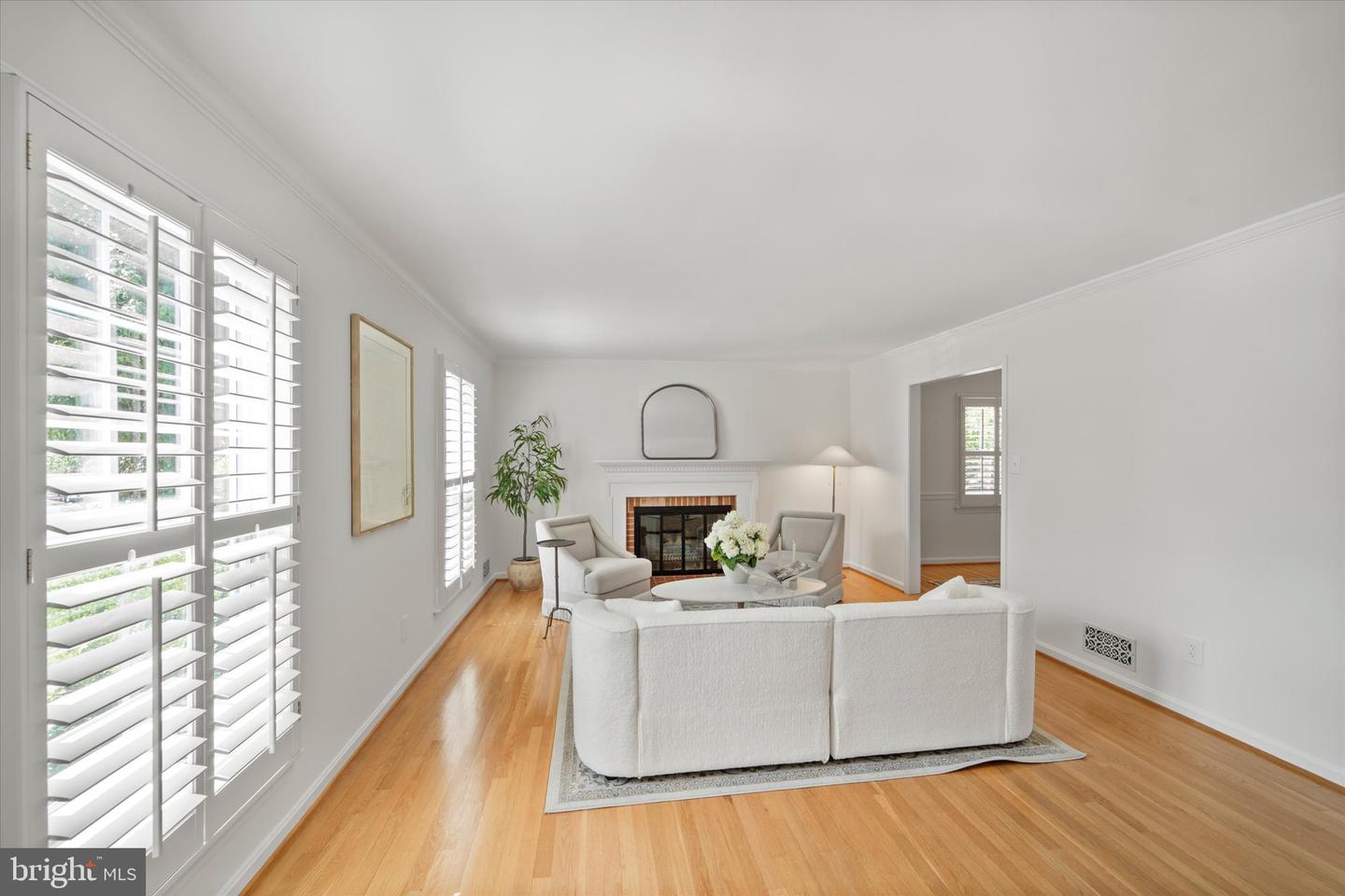 8604 PILGRIM CT, ALEXANDRIA, Virginia 22308, 5 Bedrooms Bedrooms, ,4 BathroomsBathrooms,Residential,For sale,8604 PILGRIM CT,VAFX2259318 MLS # VAFX2259318