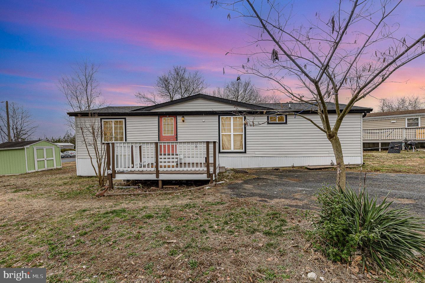 54 CLIFF CIR, STAFFORD, Virginia 22556, 4 Bedrooms Bedrooms, ,2 BathroomsBathrooms,Residential,For sale,54 CLIFF CIR,VAST2041462 MLS # VAST2041462
