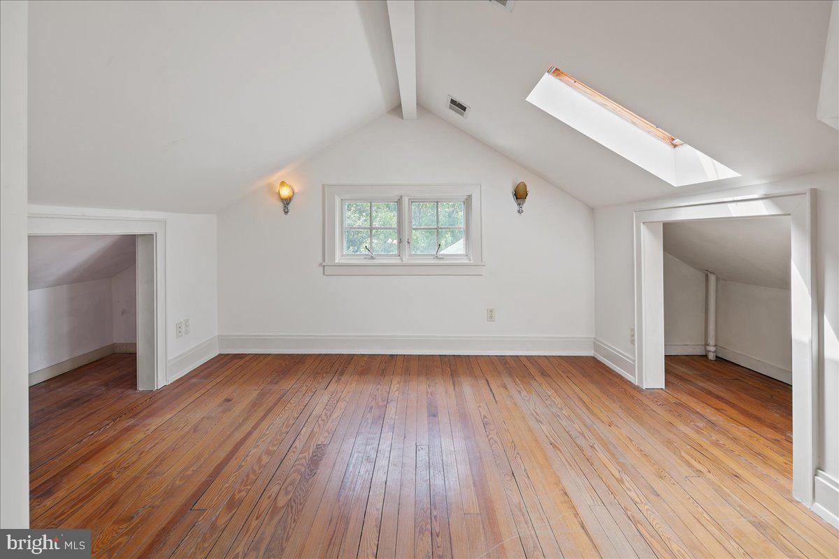 14 W ROSEMONT AVE, ALEXANDRIA, Virginia 22301, 3 Bedrooms Bedrooms, ,2 BathroomsBathrooms,Residential,For sale,14 W ROSEMONT AVE,VAAX2048214 MLS # VAAX2048214