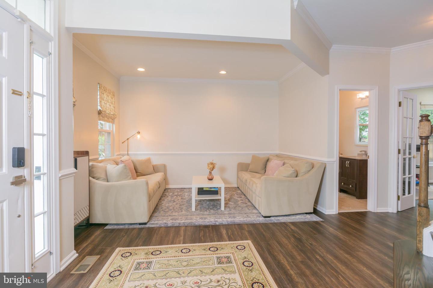 12901 CEDAR GLEN LN, HERNDON, Virginia 20171, 4 Bedrooms Bedrooms, ,3 BathroomsBathrooms,Residential,For sale,12901 CEDAR GLEN LN,VAFX2259336 MLS # VAFX2259336