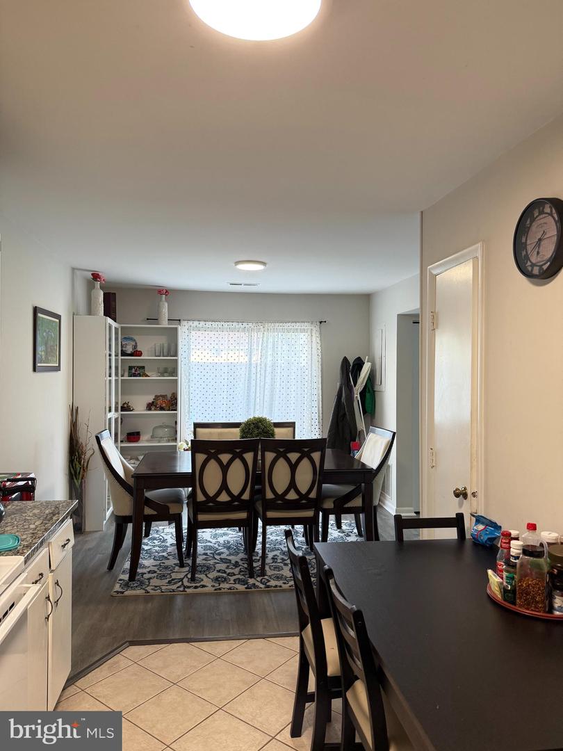 9013 SANDALWOOD DR #D, MANASSAS, Virginia 20110, 3 Bedrooms Bedrooms, ,2 BathroomsBathrooms,Residential,For sale,9013 SANDALWOOD DR #D,VAMN2009138 MLS # VAMN2009138