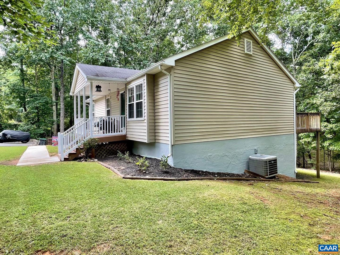 16 MECANOP CT, PALMYRA, Virginia 22963, 3 Bedrooms Bedrooms, ,2 BathroomsBathrooms,Residential,For sale,16 MECANOP CT,667445 MLS # 667445