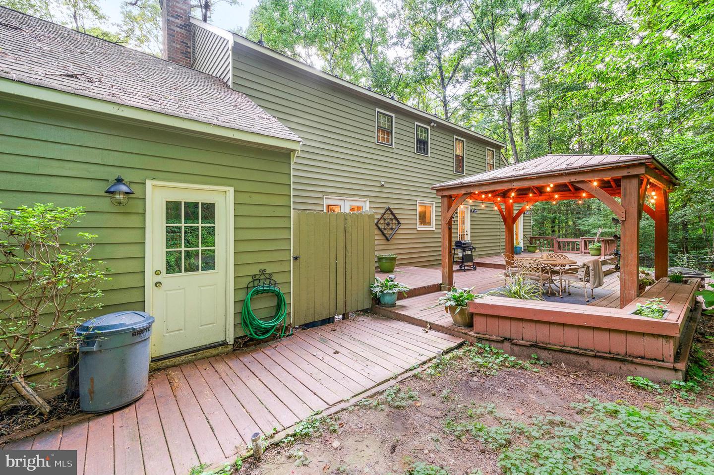 4013 MCTYRES COVE RD, MIDLOTHIAN, Virginia 23112, ,Residential,For sale,4013 MCTYRES COVE RD,VACF2001236 MLS # VACF2001236