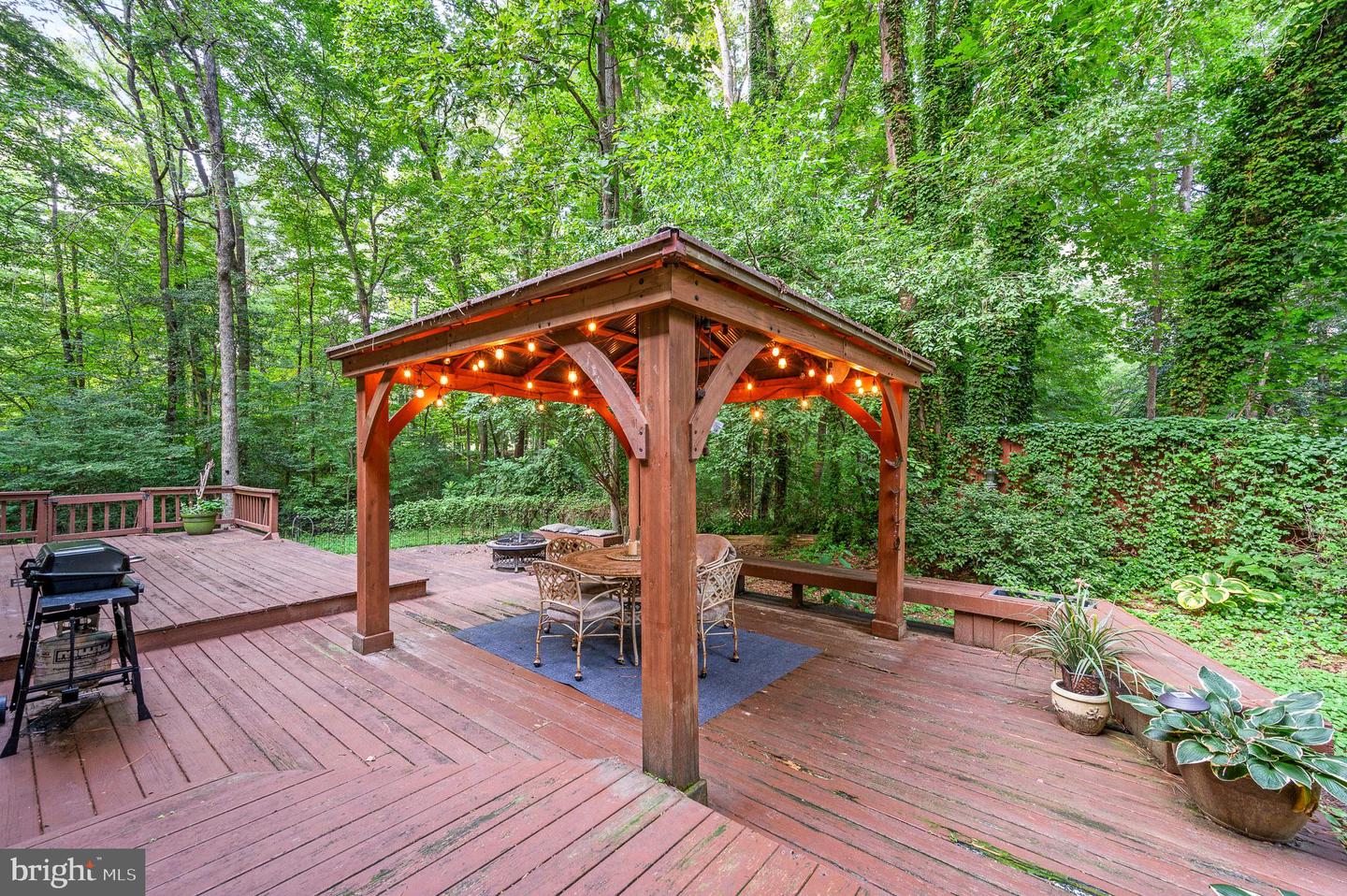 4013 MCTYRES COVE RD, MIDLOTHIAN, Virginia 23112, ,Residential,For sale,4013 MCTYRES COVE RD,VACF2001236 MLS # VACF2001236