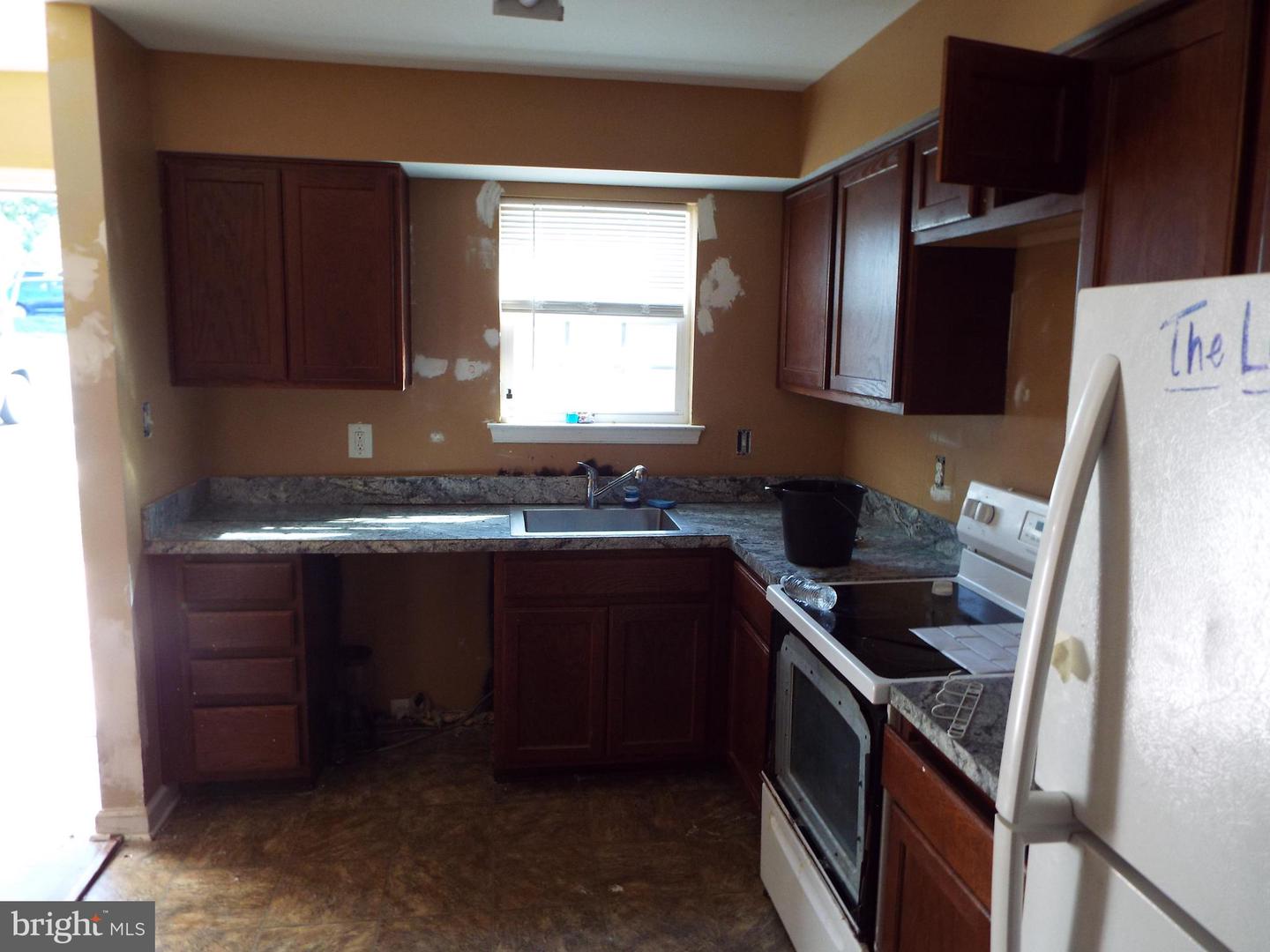 8720 SUGARWOOD LN #1, MANASSAS, Virginia 20110, 2 Bedrooms Bedrooms, ,1 BathroomBathrooms,Residential,For sale,8720 SUGARWOOD LN #1,VAMN2009140 MLS # VAMN2009140