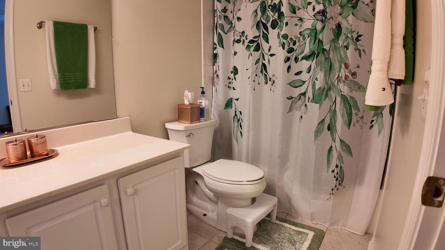 7719 VISIONARY CT, MANASSAS, Virginia 20112, 5 Bedrooms Bedrooms, 10 Rooms Rooms,4 BathroomsBathrooms,Residential,For sale,7719 VISIONARY CT,VAPW2100738 MLS # VAPW2100738
