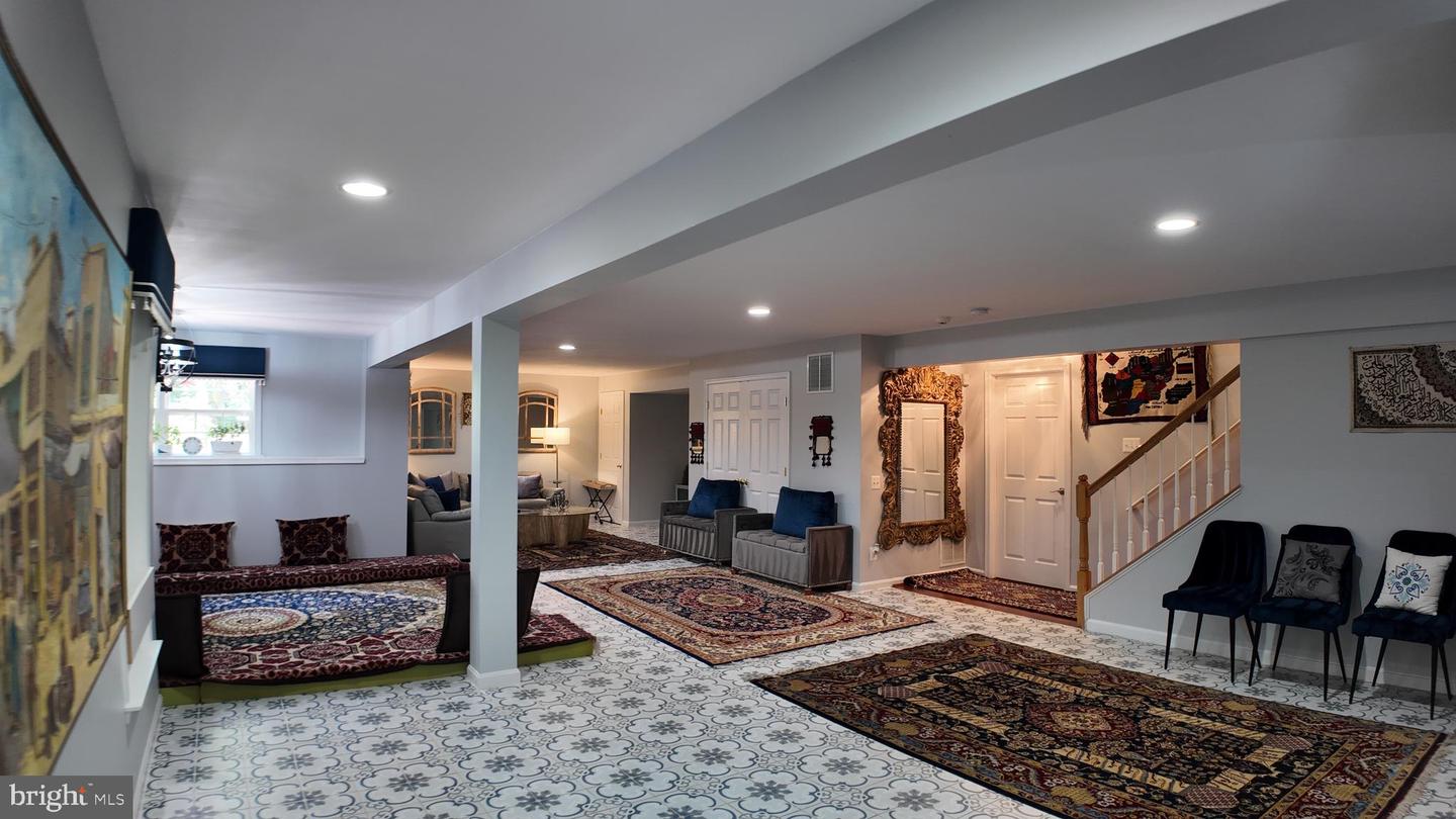 7719 VISIONARY CT, MANASSAS, Virginia 20112, 5 Bedrooms Bedrooms, 10 Rooms Rooms,4 BathroomsBathrooms,Residential,For sale,7719 VISIONARY CT,VAPW2100738 MLS # VAPW2100738