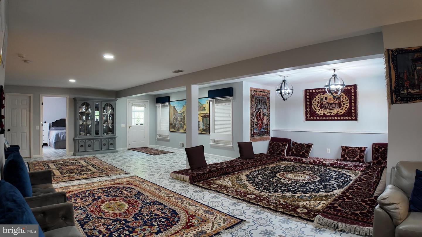 7719 VISIONARY CT, MANASSAS, Virginia 20112, 5 Bedrooms Bedrooms, 10 Rooms Rooms,4 BathroomsBathrooms,Residential,For sale,7719 VISIONARY CT,VAPW2100738 MLS # VAPW2100738