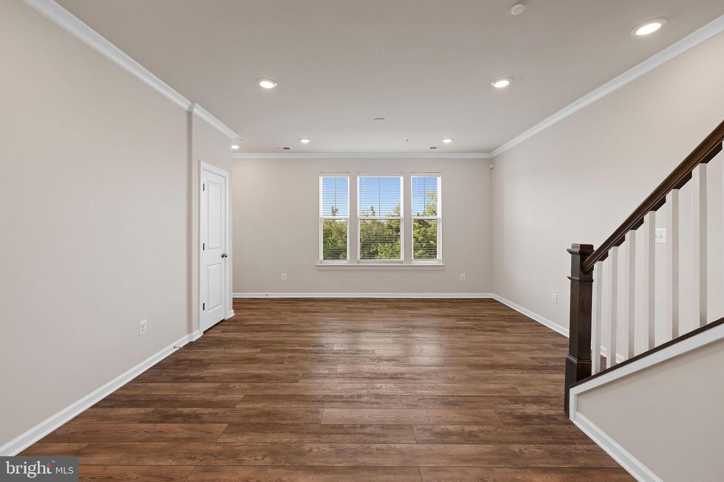 43361 RADFORD DIVIDE TER, ASHBURN, Virginia 20148, 3 Bedrooms Bedrooms, 6 Rooms Rooms,2 BathroomsBathrooms,Residential,For sale,43361 RADFORD DIVIDE TER,VALO2103846 MLS # VALO2103846