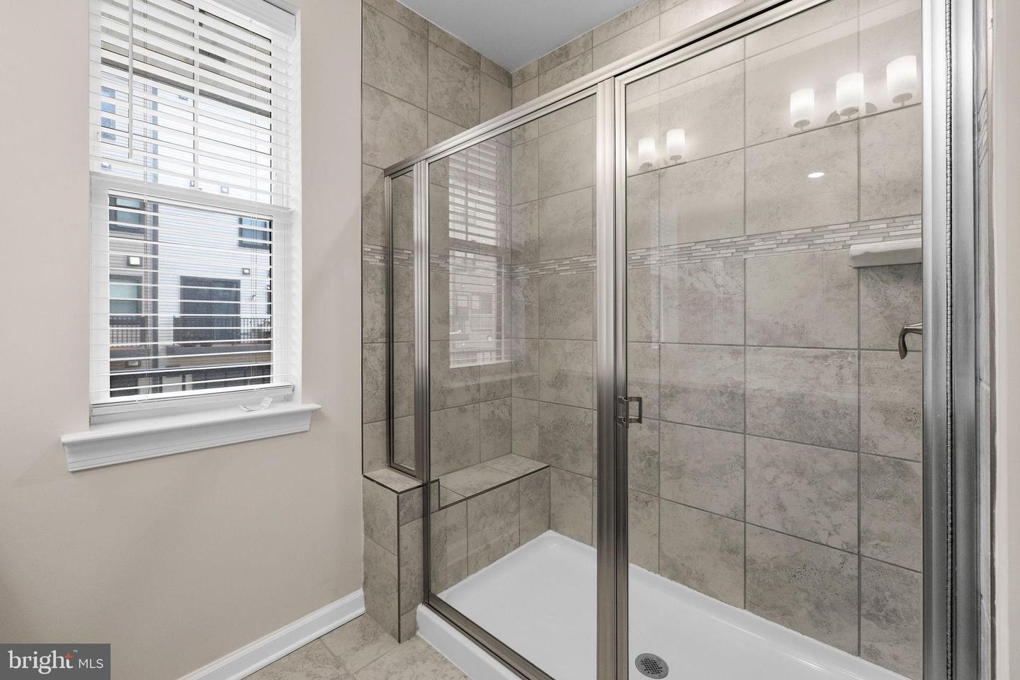 43361 RADFORD DIVIDE TER, ASHBURN, Virginia 20148, 3 Bedrooms Bedrooms, 6 Rooms Rooms,2 BathroomsBathrooms,Residential,For sale,43361 RADFORD DIVIDE TER,VALO2103846 MLS # VALO2103846