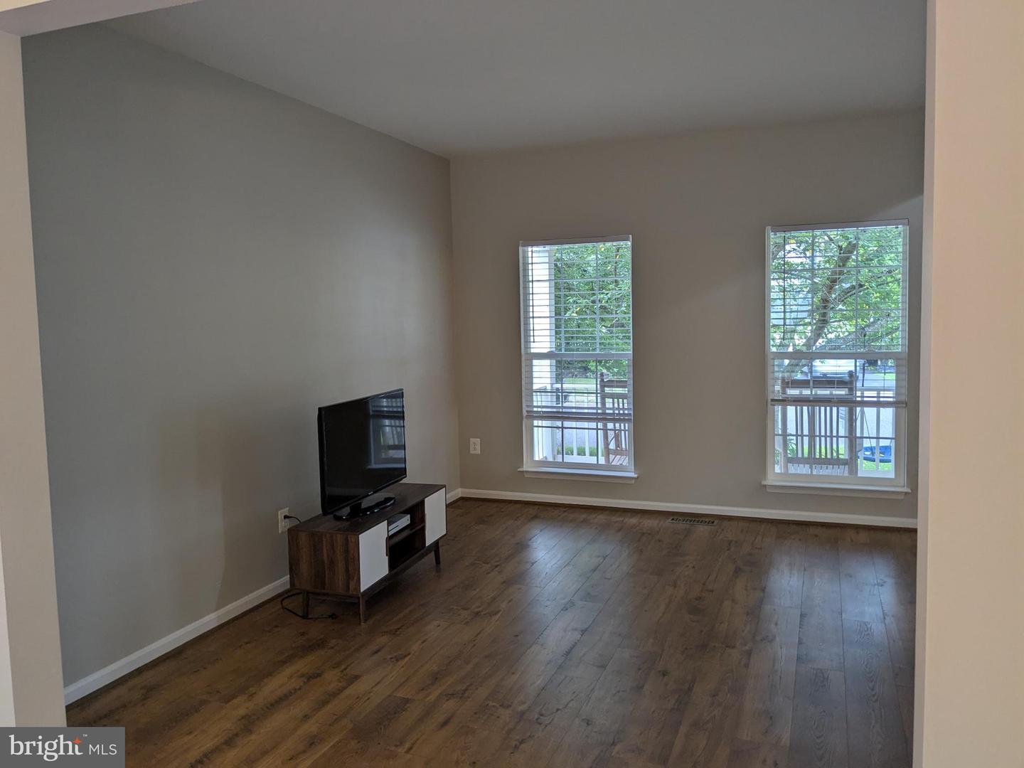 872 WOODCREST LOOP, CULPEPER, Virginia 22701, 4 Bedrooms Bedrooms, 12 Rooms Rooms,2 BathroomsBathrooms,Residential,For sale,872 WOODCREST LOOP,VACU2011172 MLS # VACU2011172