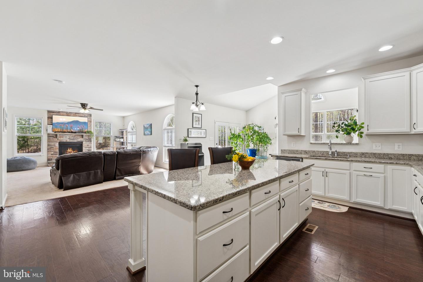132 DONOVAN LN, STAFFORD, Virginia 22556, 4 Bedrooms Bedrooms, ,4 BathroomsBathrooms,Residential,For sale,132 DONOVAN LN,VAST2041454 MLS # VAST2041454