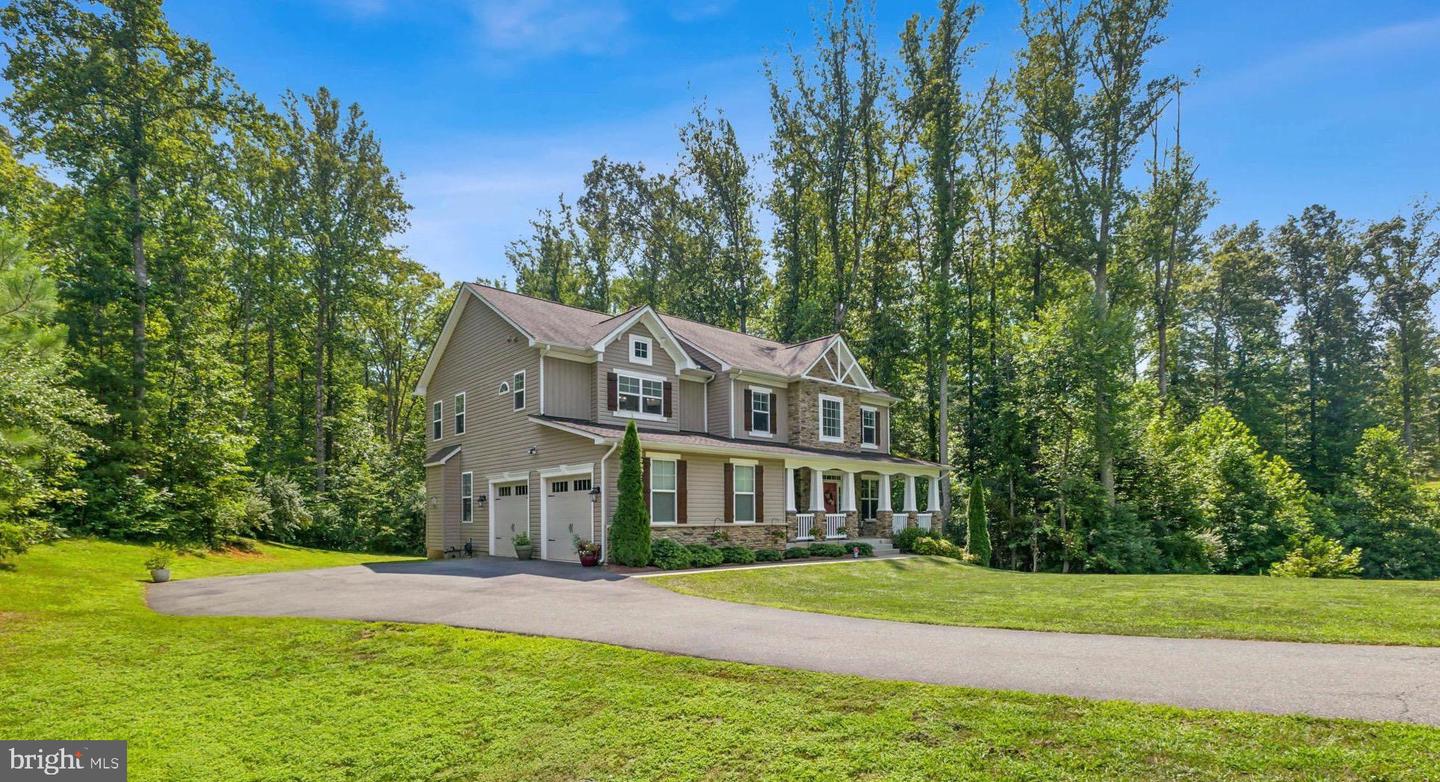 132 DONOVAN LN, STAFFORD, Virginia 22556, 4 Bedrooms Bedrooms, ,4 BathroomsBathrooms,Residential,For sale,132 DONOVAN LN,VAST2041454 MLS # VAST2041454