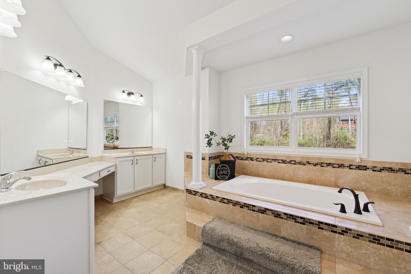 132 DONOVAN LN, STAFFORD, Virginia 22556, 4 Bedrooms Bedrooms, ,4 BathroomsBathrooms,Residential,For sale,132 DONOVAN LN,VAST2041454 MLS # VAST2041454