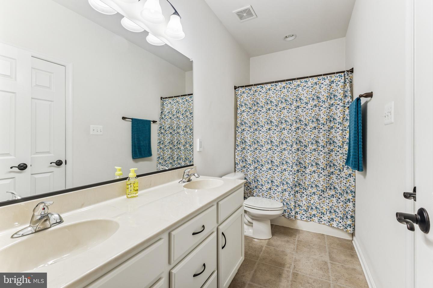 132 DONOVAN LN, STAFFORD, Virginia 22556, 4 Bedrooms Bedrooms, ,4 BathroomsBathrooms,Residential,For sale,132 DONOVAN LN,VAST2041454 MLS # VAST2041454