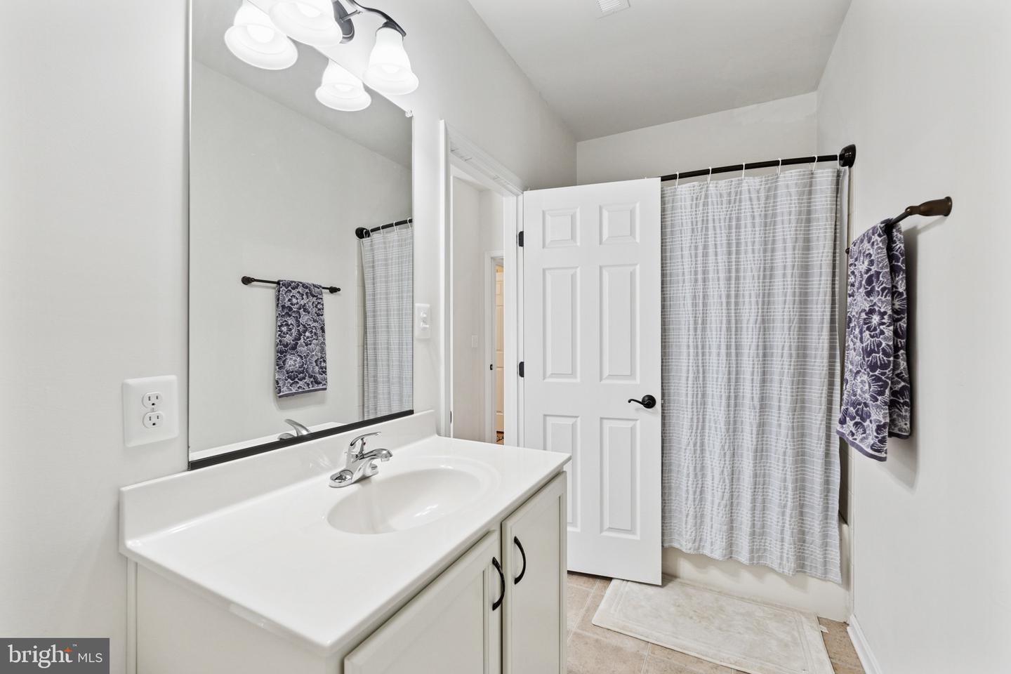 132 DONOVAN LN, STAFFORD, Virginia 22556, 4 Bedrooms Bedrooms, ,4 BathroomsBathrooms,Residential,For sale,132 DONOVAN LN,VAST2041454 MLS # VAST2041454