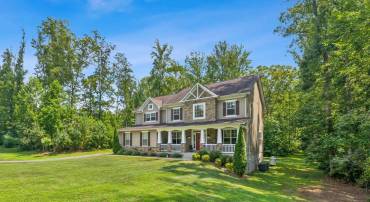 132 DONOVAN LN, STAFFORD, Virginia 22556, 4 Bedrooms Bedrooms, ,4 BathroomsBathrooms,Residential,For sale,132 DONOVAN LN,VAST2041454 MLS # VAST2041454