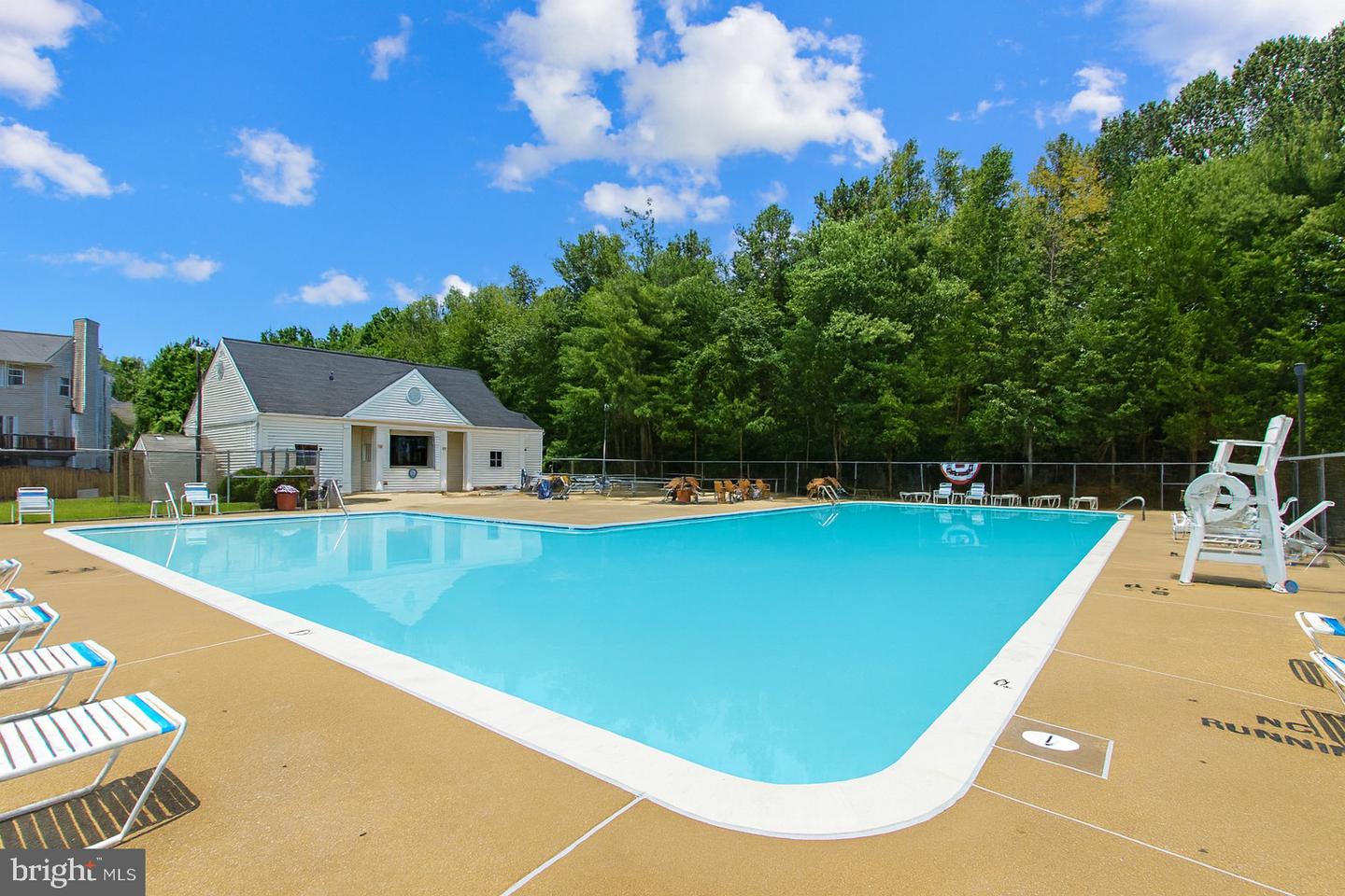 16278 TACONIC CIR, DUMFRIES, Virginia 22025, 3 Bedrooms Bedrooms, ,2 BathroomsBathrooms,Residential,For sale,16278 TACONIC CIR,VAPW2100770 MLS # VAPW2100770