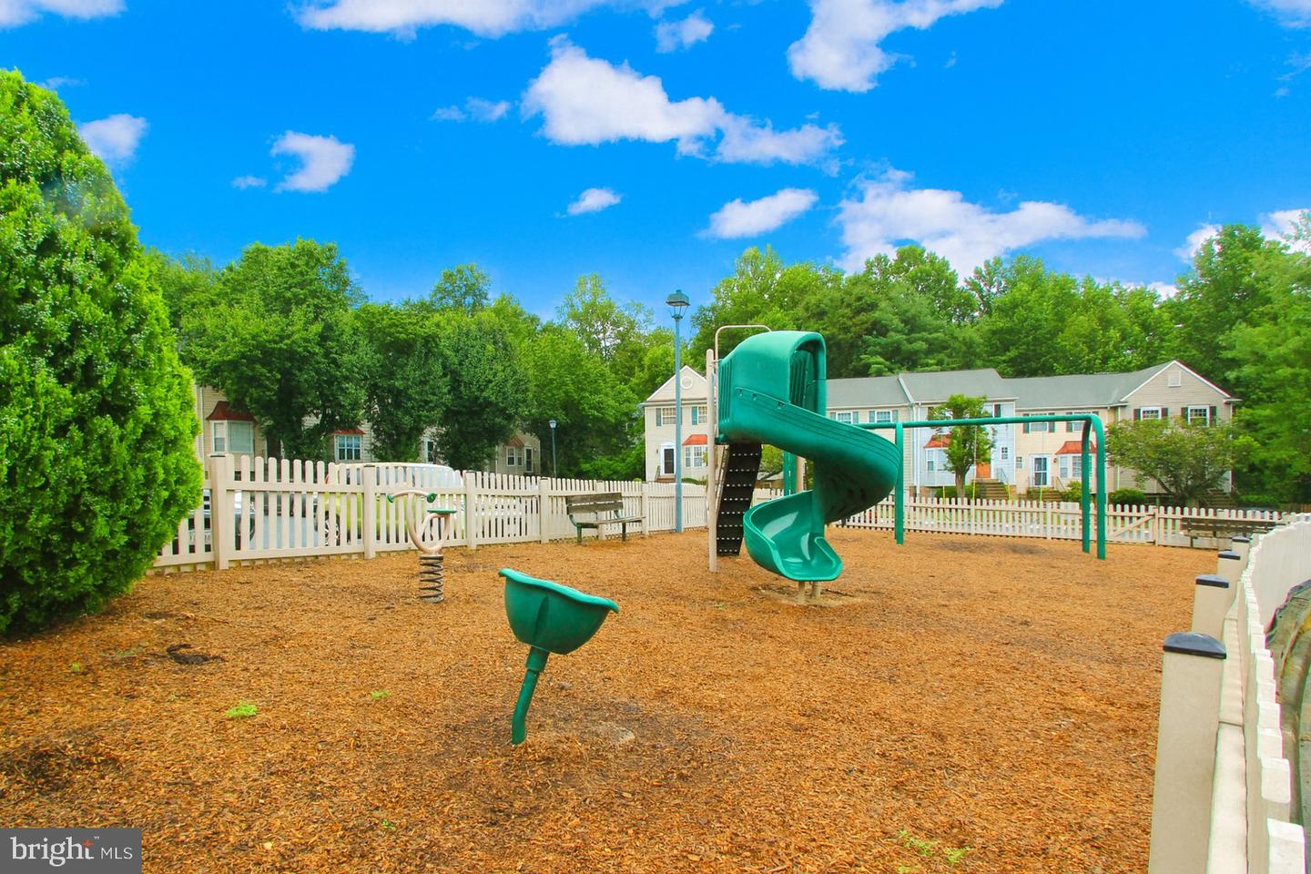 16278 TACONIC CIR, DUMFRIES, Virginia 22025, 3 Bedrooms Bedrooms, ,2 BathroomsBathrooms,Residential,For sale,16278 TACONIC CIR,VAPW2100770 MLS # VAPW2100770