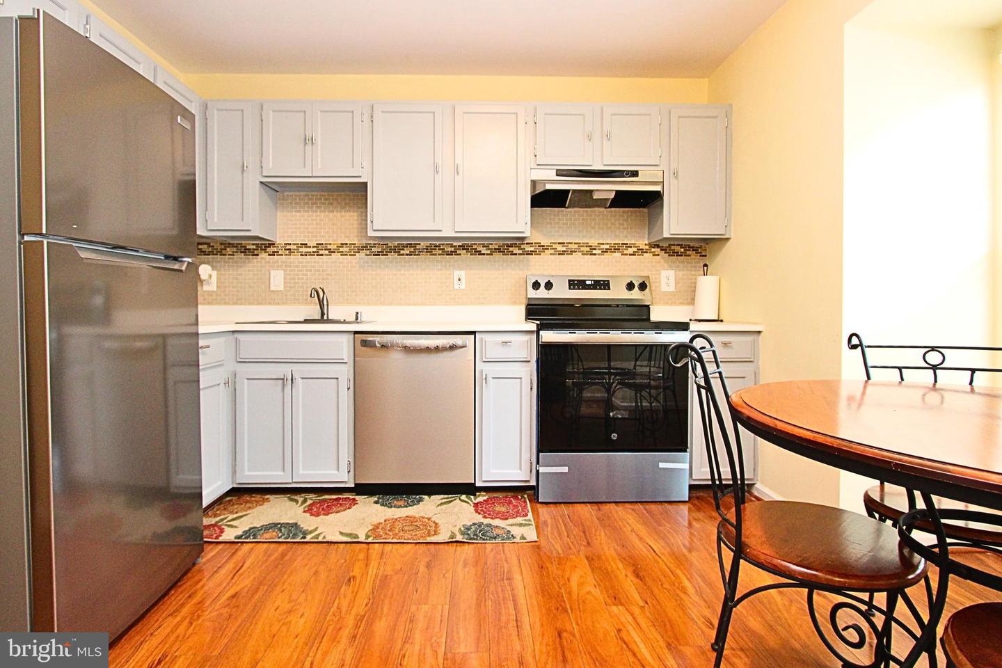 16278 TACONIC CIR, DUMFRIES, Virginia 22025, 3 Bedrooms Bedrooms, ,2 BathroomsBathrooms,Residential,For sale,16278 TACONIC CIR,VAPW2100770 MLS # VAPW2100770