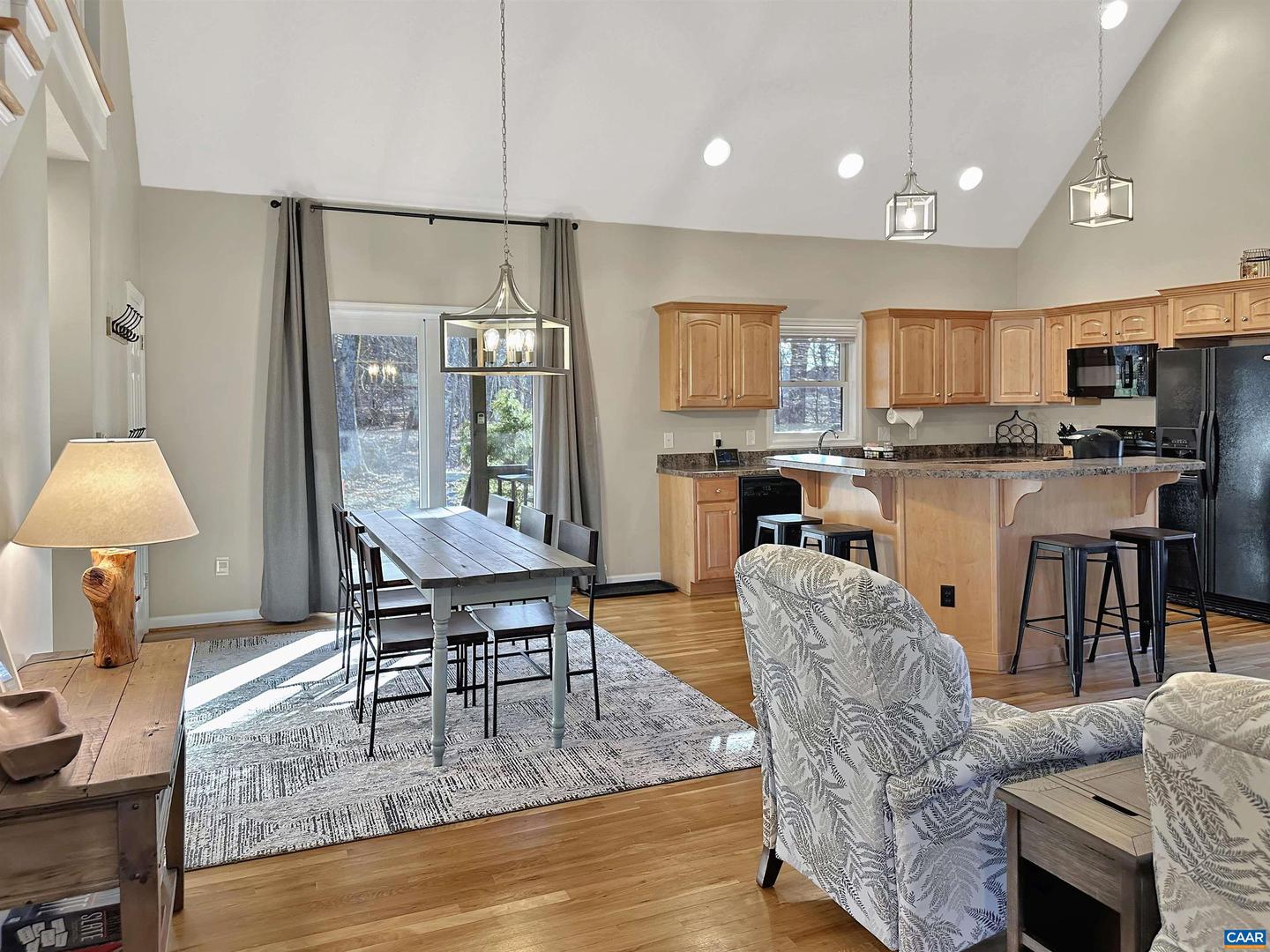 17 HICKORY SPRING RD, WINTERGREEN, Virginia 22967, 4 Bedrooms Bedrooms, ,2 BathroomsBathrooms,Residential,For sale,17 HICKORY SPRING RD,667469 MLS # 667469