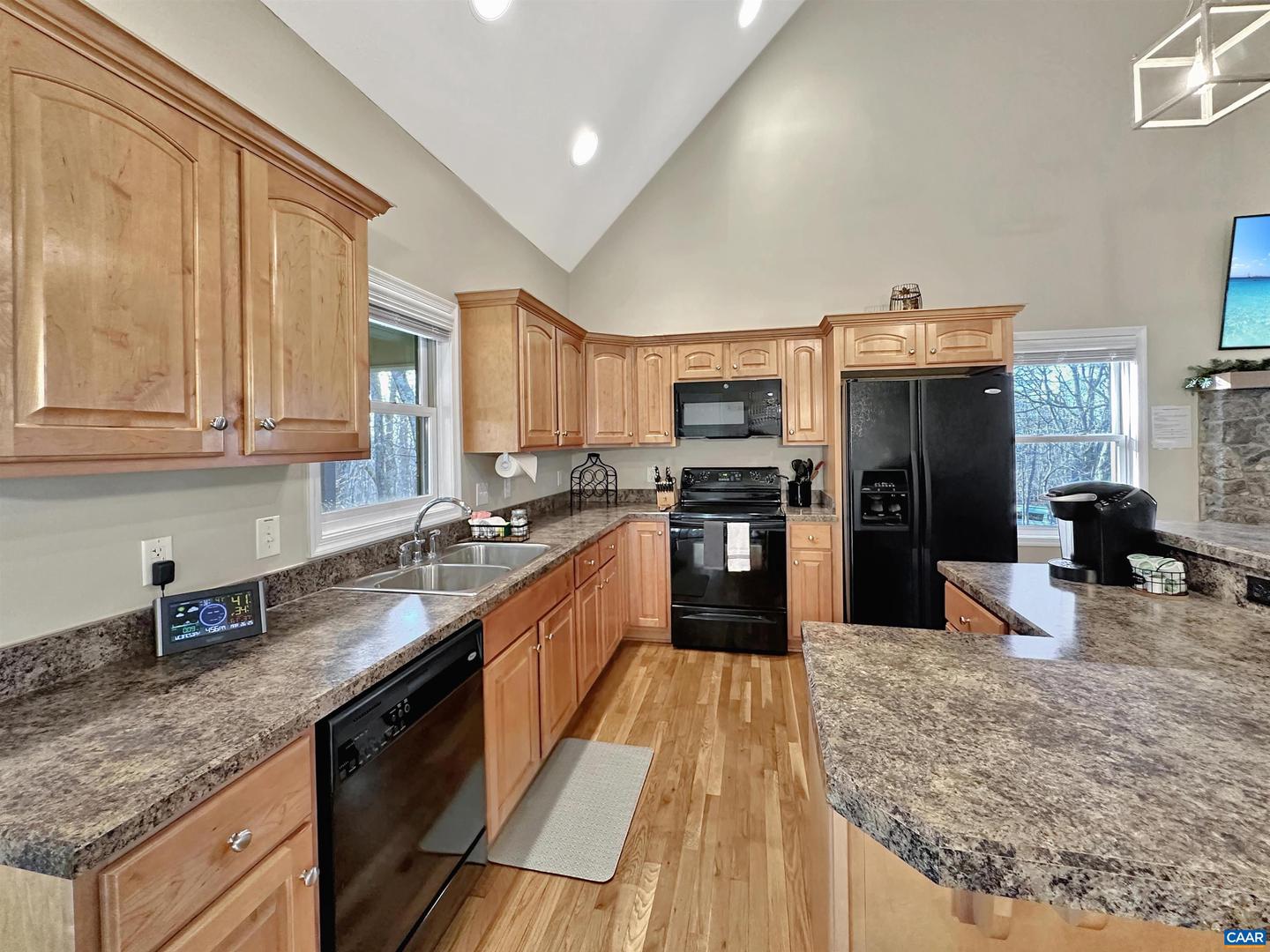 17 HICKORY SPRING RD, WINTERGREEN, Virginia 22967, 4 Bedrooms Bedrooms, ,2 BathroomsBathrooms,Residential,For sale,17 HICKORY SPRING RD,667469 MLS # 667469