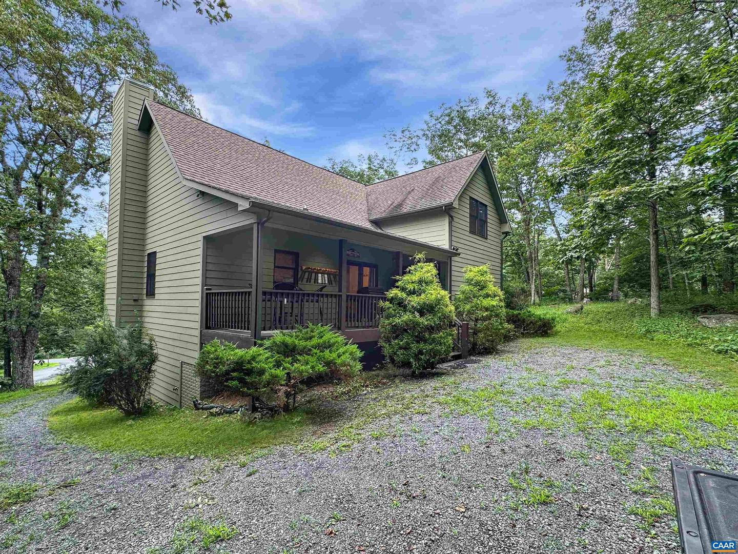 17 HICKORY SPRING RD, WINTERGREEN, Virginia 22967, 4 Bedrooms Bedrooms, ,2 BathroomsBathrooms,Residential,For sale,17 HICKORY SPRING RD,667469 MLS # 667469