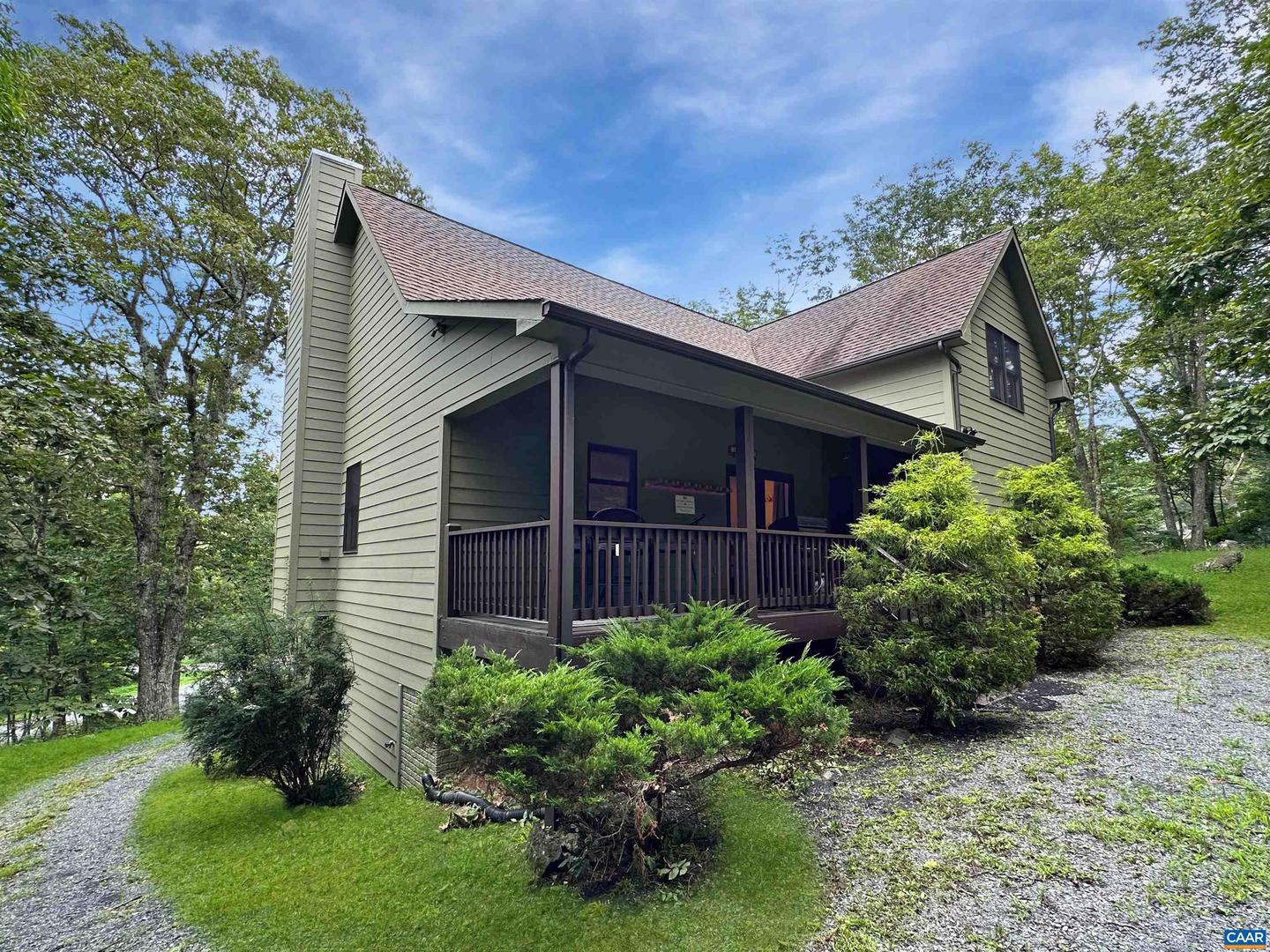 17 HICKORY SPRING RD, WINTERGREEN, Virginia 22967, 4 Bedrooms Bedrooms, ,2 BathroomsBathrooms,Residential,For sale,17 HICKORY SPRING RD,667469 MLS # 667469