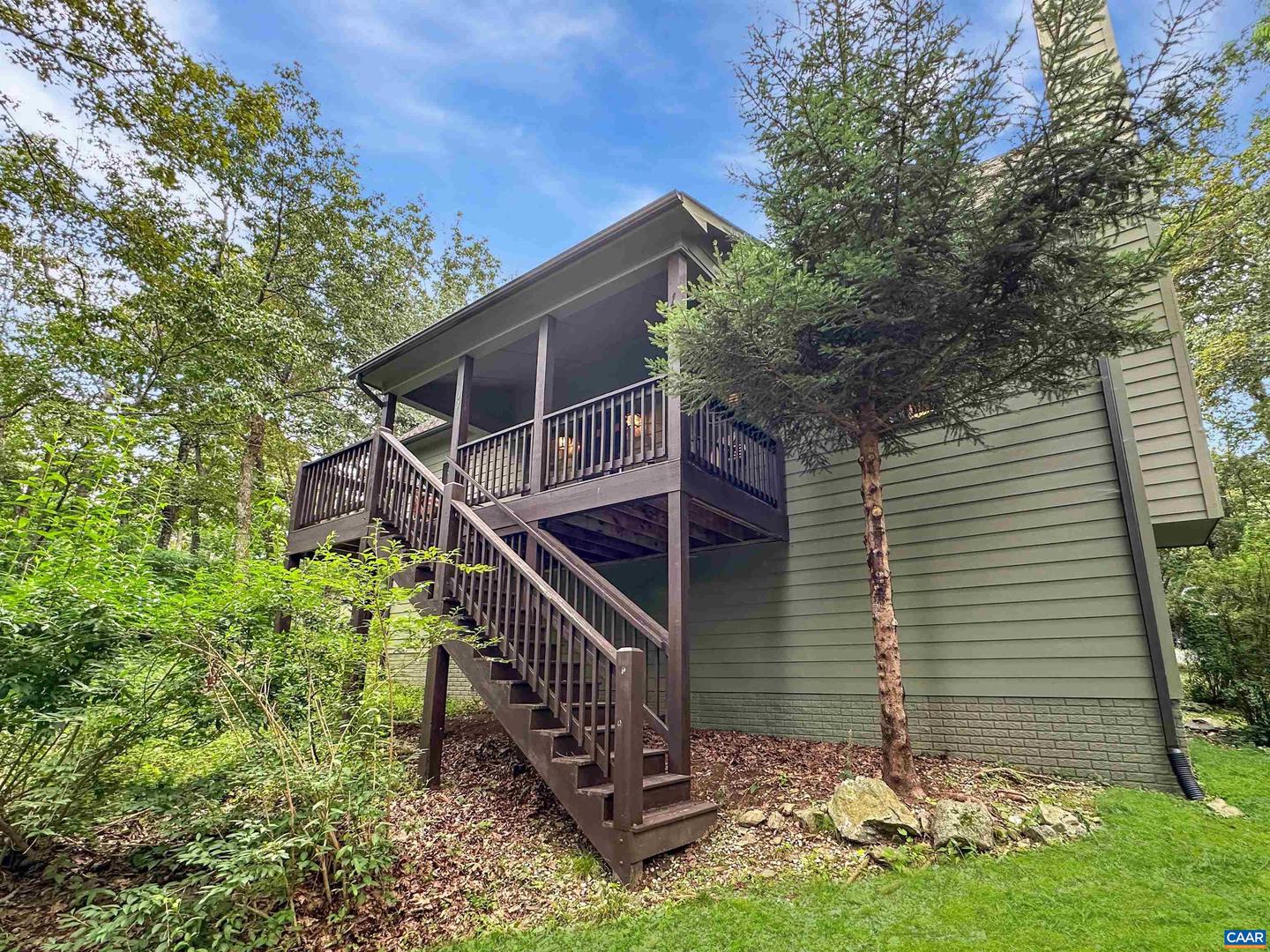 17 HICKORY SPRING RD, WINTERGREEN, Virginia 22967, 4 Bedrooms Bedrooms, ,2 BathroomsBathrooms,Residential,For sale,17 HICKORY SPRING RD,667469 MLS # 667469
