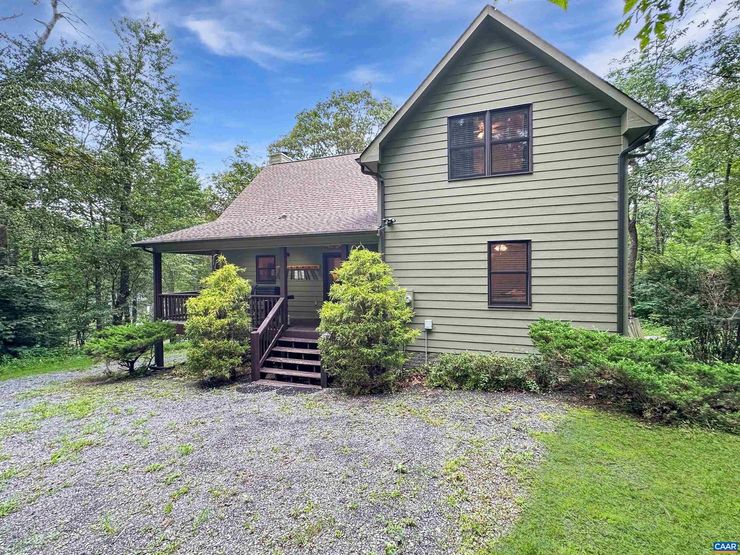 17 HICKORY SPRING RD, WINTERGREEN, Virginia 22967, 4 Bedrooms Bedrooms, ,2 BathroomsBathrooms,Residential,For sale,17 HICKORY SPRING RD,667469 MLS # 667469