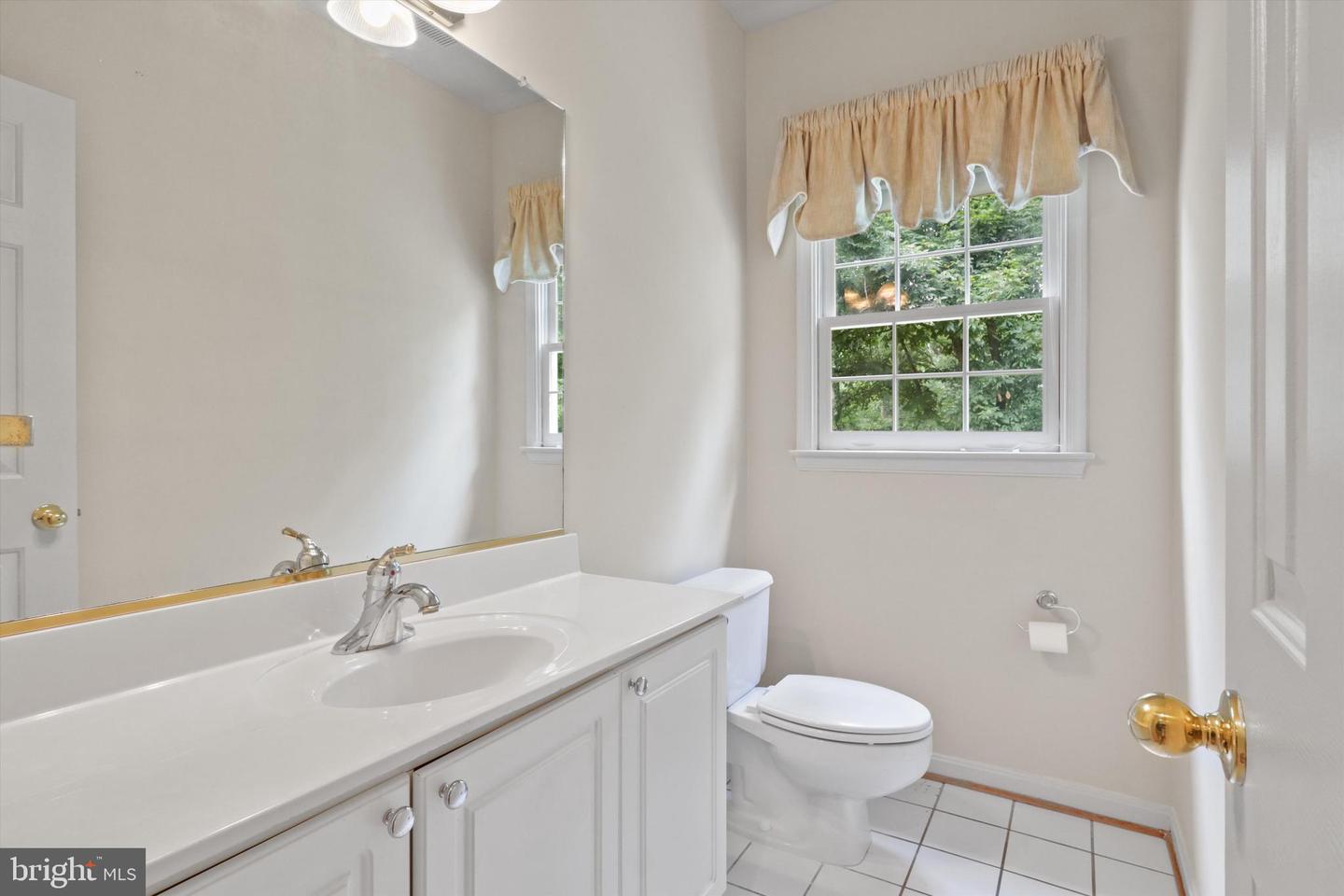 8546 HOOES RD, SPRINGFIELD, Virginia 22153, 4 Bedrooms Bedrooms, ,2 BathroomsBathrooms,Residential,For sale,8546 HOOES RD,VAFX2259390 MLS # VAFX2259390