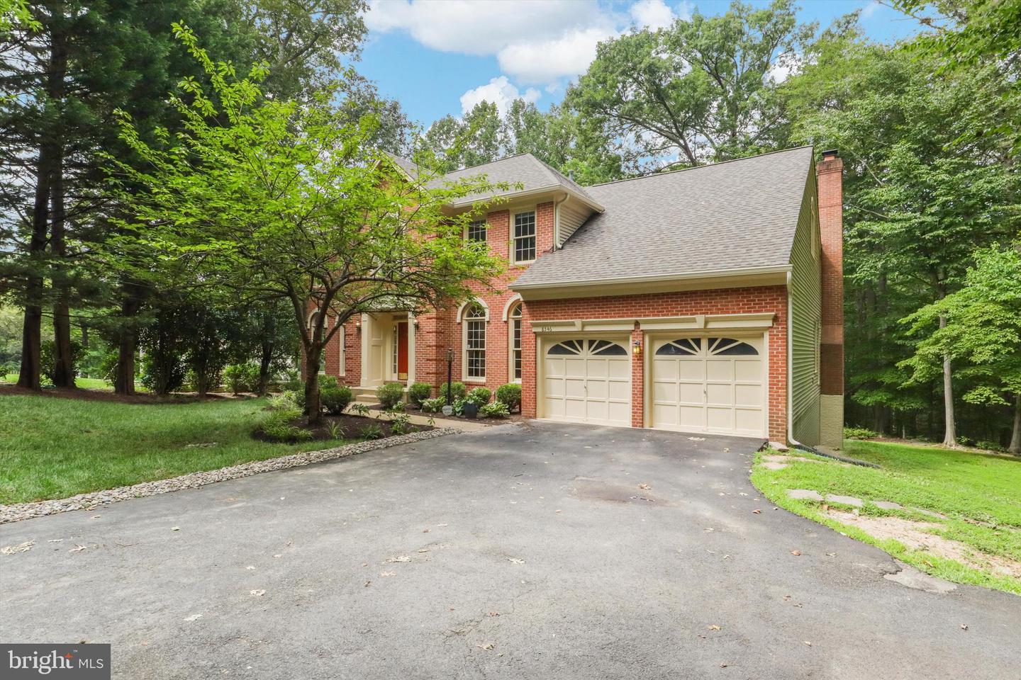 8546 HOOES RD, SPRINGFIELD, Virginia 22153, 4 Bedrooms Bedrooms, ,2 BathroomsBathrooms,Residential,For sale,8546 HOOES RD,VAFX2259390 MLS # VAFX2259390