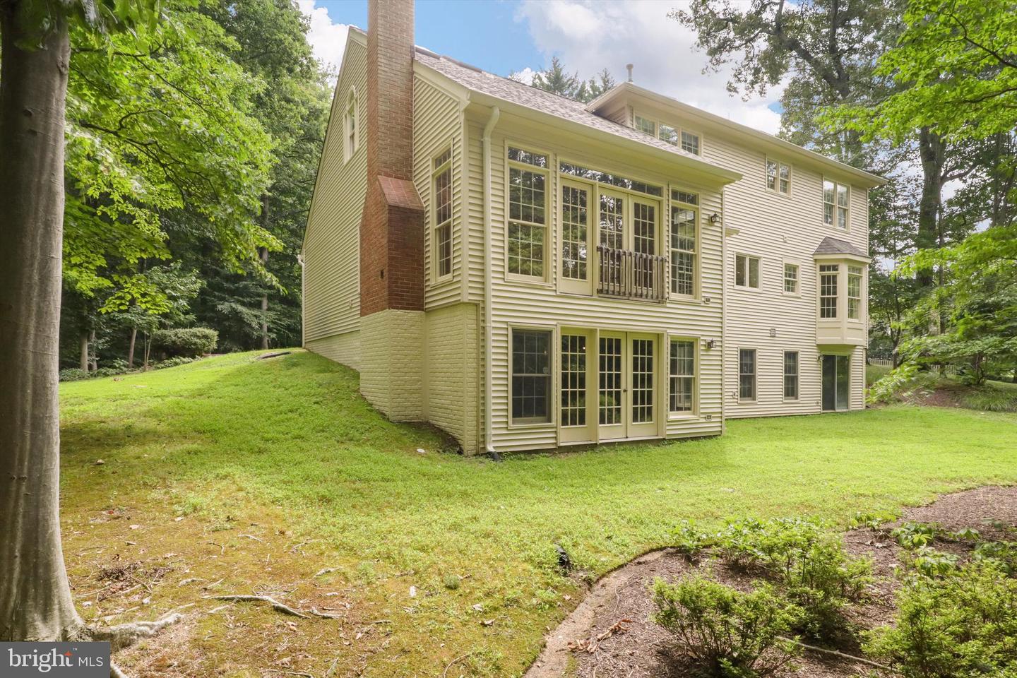 8546 HOOES RD, SPRINGFIELD, Virginia 22153, 4 Bedrooms Bedrooms, ,2 BathroomsBathrooms,Residential,For sale,8546 HOOES RD,VAFX2259390 MLS # VAFX2259390