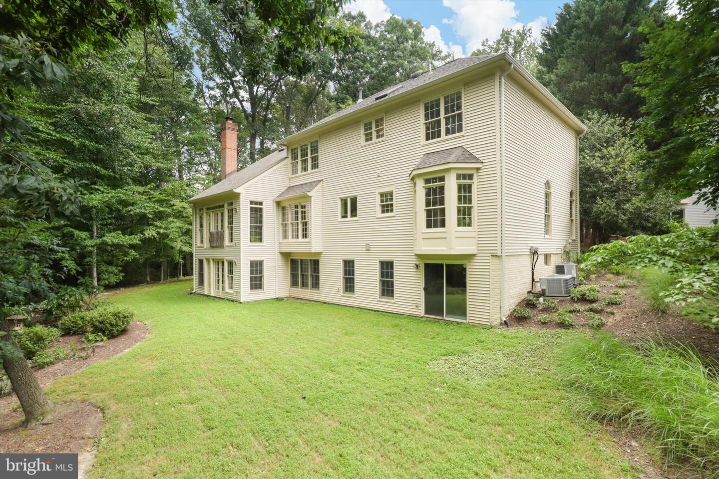 8546 HOOES RD, SPRINGFIELD, Virginia 22153, 4 Bedrooms Bedrooms, ,2 BathroomsBathrooms,Residential,For sale,8546 HOOES RD,VAFX2259390 MLS # VAFX2259390
