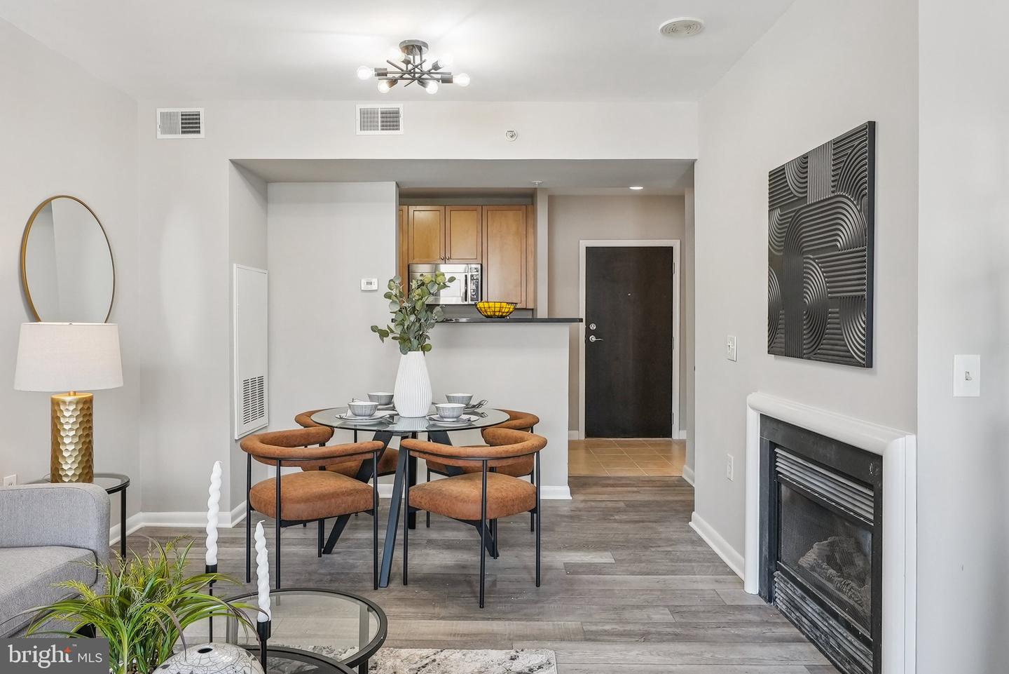 851 N GLEBE RD #415, ARLINGTON, Virginia 22203, 1 Bedroom Bedrooms, ,1 BathroomBathrooms,Residential,For sale,851 N GLEBE RD #415,VAAR2061862 MLS # VAAR2061862