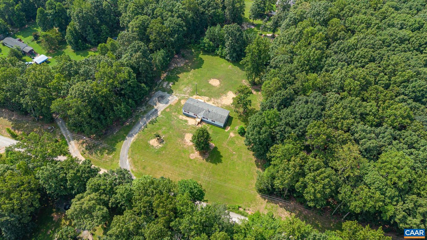 114 DOGWOOD ACRES RD, BUMPASS, Virginia 23024, 4 Bedrooms Bedrooms, ,2 BathroomsBathrooms,Residential,For sale,114 DOGWOOD ACRES RD,667474 MLS # 667474