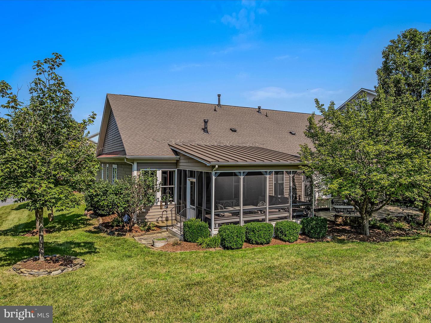 140 OSPREY DR, LAKE FREDERICK, Virginia 22630, 2 Bedrooms Bedrooms, ,3 BathroomsBathrooms,Residential,For sale,140 OSPREY DR,VAFV2035880 MLS # VAFV2035880
