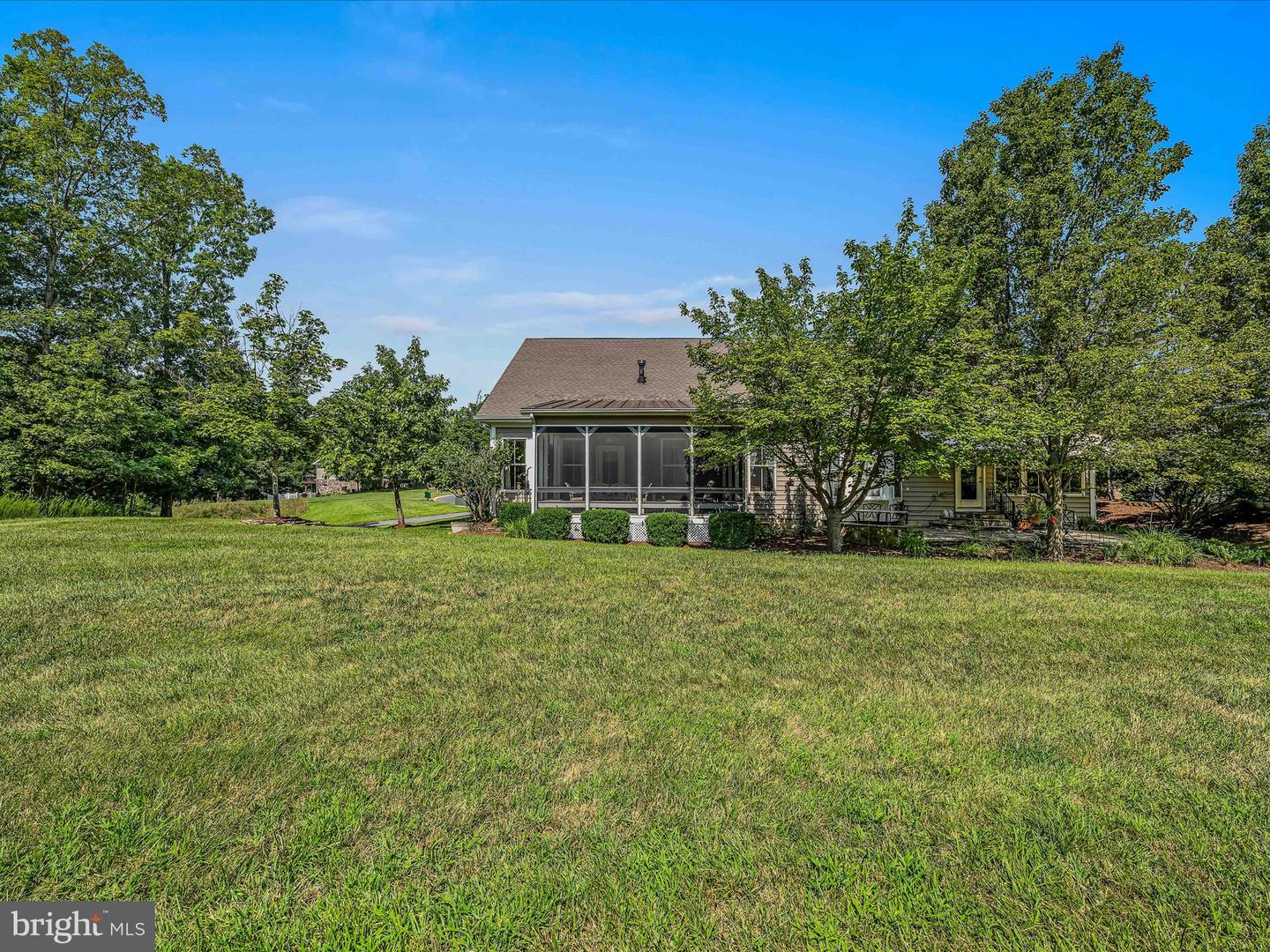 140 OSPREY DR, LAKE FREDERICK, Virginia 22630, 2 Bedrooms Bedrooms, ,3 BathroomsBathrooms,Residential,For sale,140 OSPREY DR,VAFV2035880 MLS # VAFV2035880